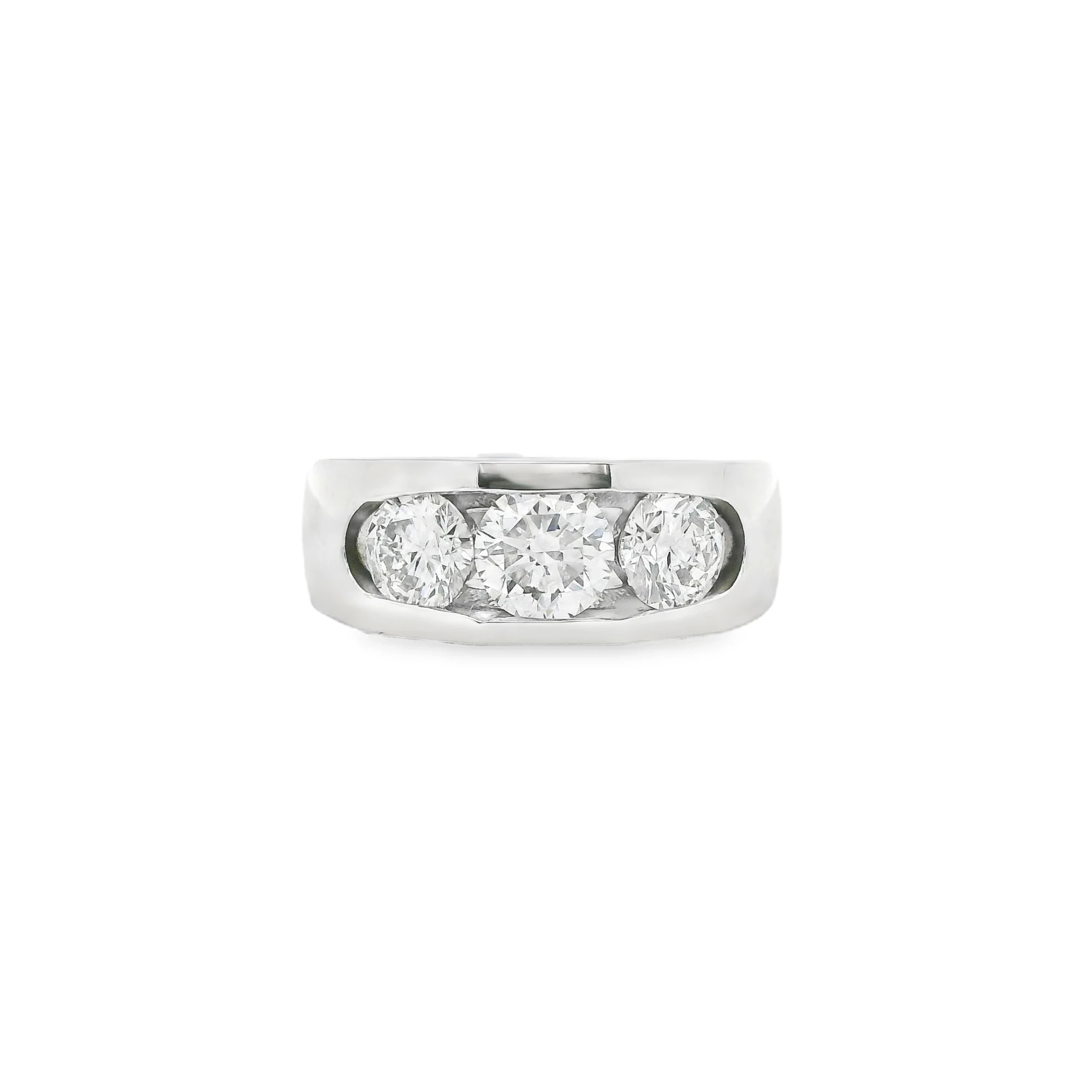 1777420109065-8484111d21d2a2dddbfa-019dd67d8cd97fffb3ac11edb2e2bb43retouch Round Brilliant Three-Stone Lab-Grown Diamond Ring - Image 1